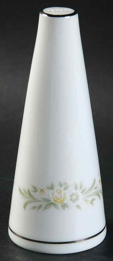 Fontana Pepper Shaker by Wyndham-1