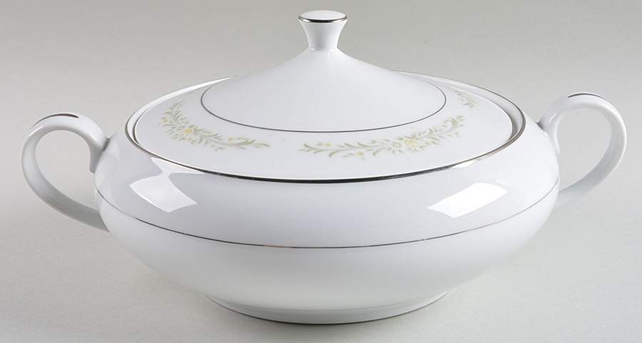 Fontana Round Covered Vegetable by Wyndham-1