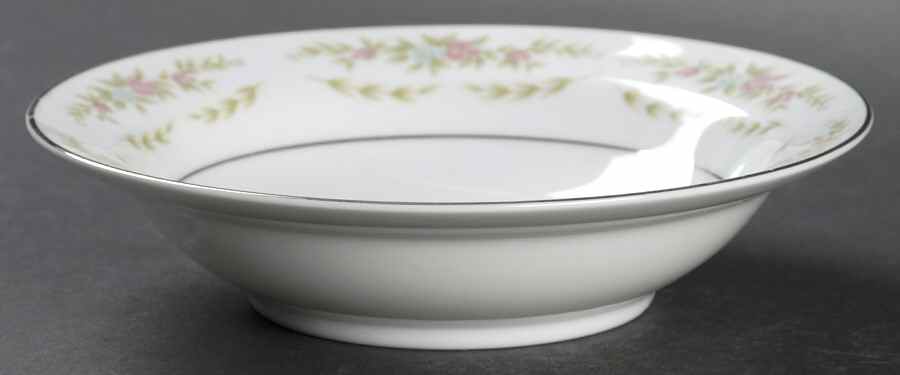 Janice Rim Fruit/Dessert (Sauce) Bowl by Wyndham-1
