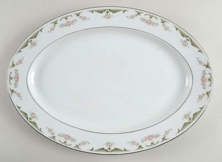 Lizbeth 16" Oval Serving Platter by Wyndham-1