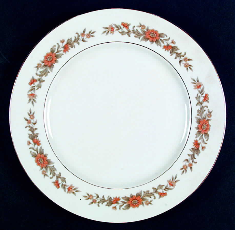 Pandora Dinner Plate by Wyndham-1