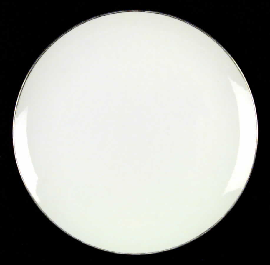 Priscilla Dinner Plate by Wyndham-1