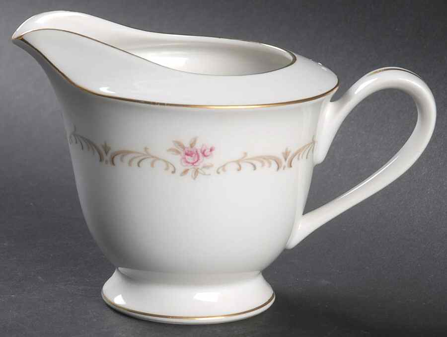 Tudor Creamer by Wyndham-1