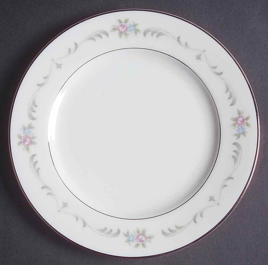 Valencia Bread & Butter Plate by Wyndham-1