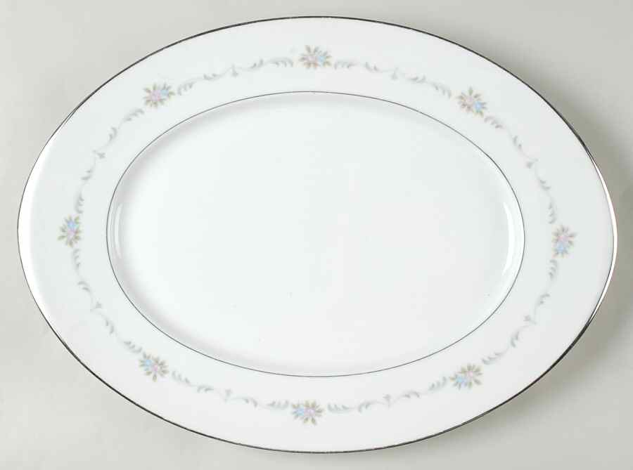 Valencia 16" Oval Serving Platter by Wyndham-1