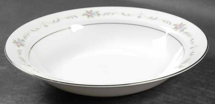 Valencia Rim Soup Bowl by Wyndham-1