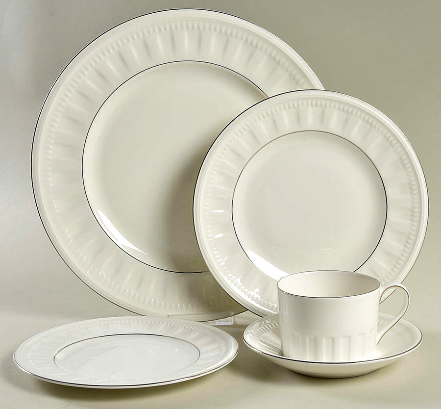 Colosseum Platinum 5 Piece Place Setting by Wedgwood-1