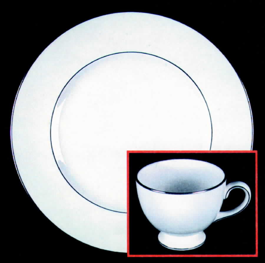 WW93 Dinner Plate by Wedgwood-1