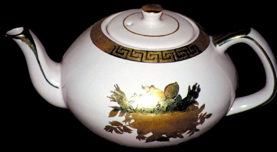 4720 Teapot & Lid by Arthur Wood-1