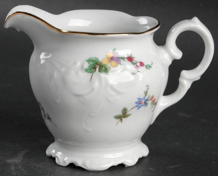 Sheraton Rose Mini Creamer by Wawel-1