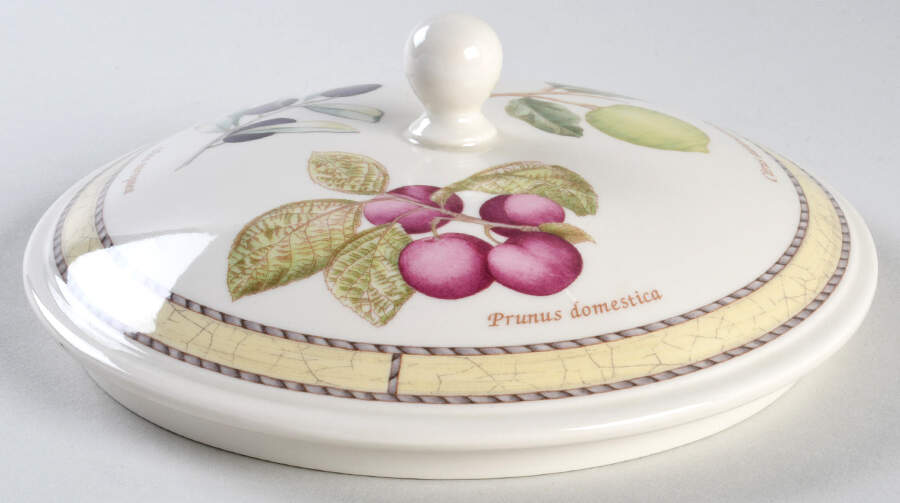 Sarah's Garden Lid for 2 Qt Round Covered Casserole by Wedgwood-1