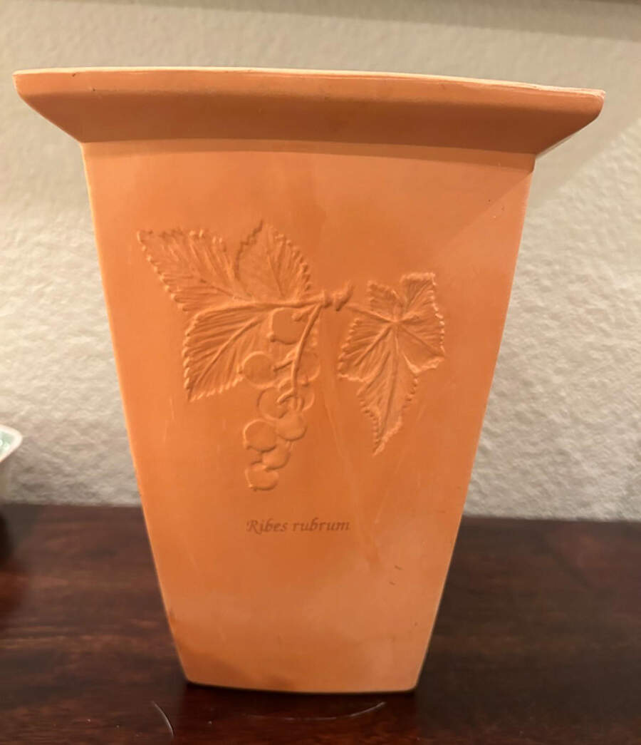 Sarah's Garden Square Planter by Wedgwood-1