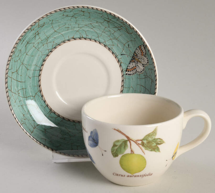 Sarah's Garden Flat Cup & Saucer Set by Wedgwood-1