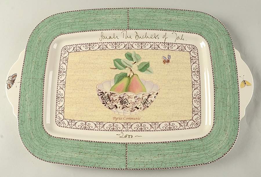 Sarah's Garden 2000 Sign Special Edition 19" Rectangular Platter by Wedgwood-1