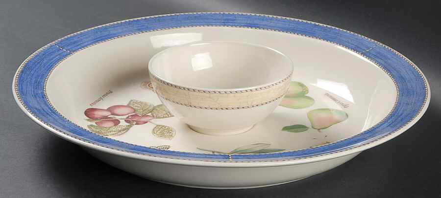 Sarah's Garden (2 Piece) Chip & Dip Set by Wedgwood-1