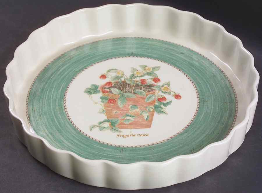 Sarah's Garden 10" Quiche by Wedgwood-1
