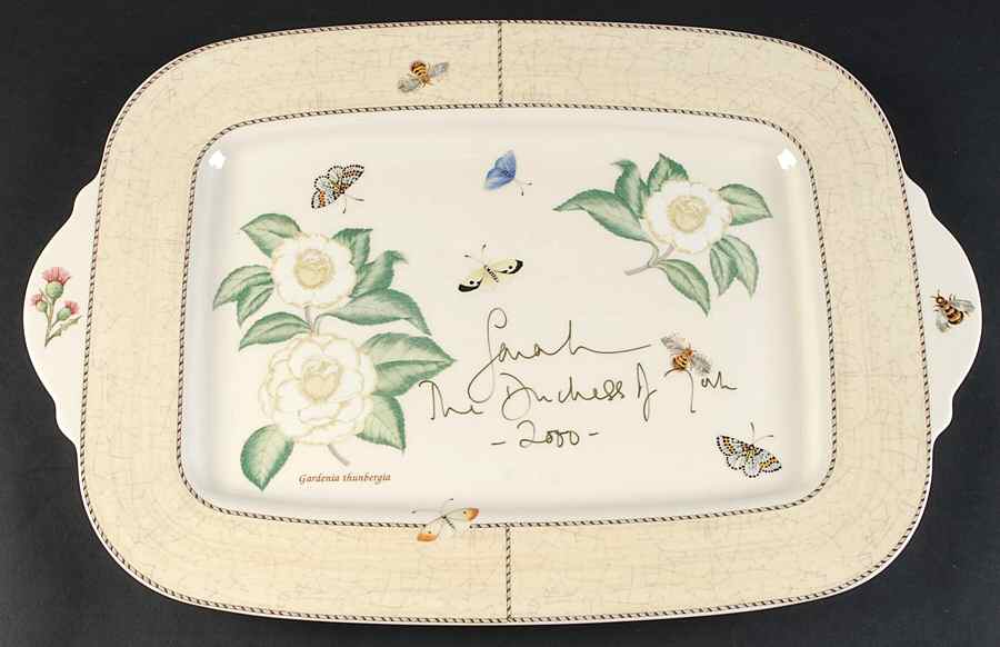 Sarah's Garden 2000 Sign Special Edition 19" Rectangular Platter by Wedgwood-1