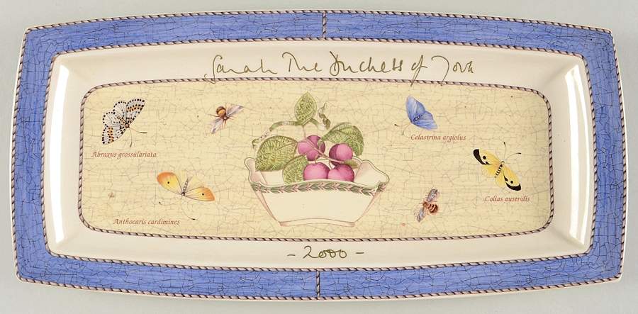 Sarah's Garden 2000 Signed Rectangular Dish by Wedgwood-1