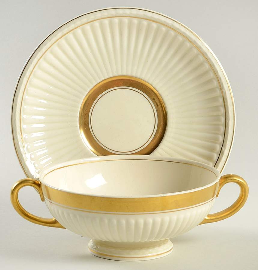 WW97 Footed Cream Soup Bowl & Saucer Set by Wedgwood-1
