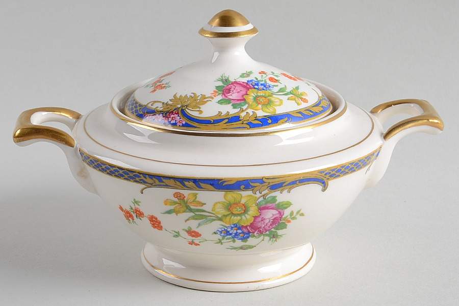 C9397 Sugar Bowl & Lid by Warwick-1