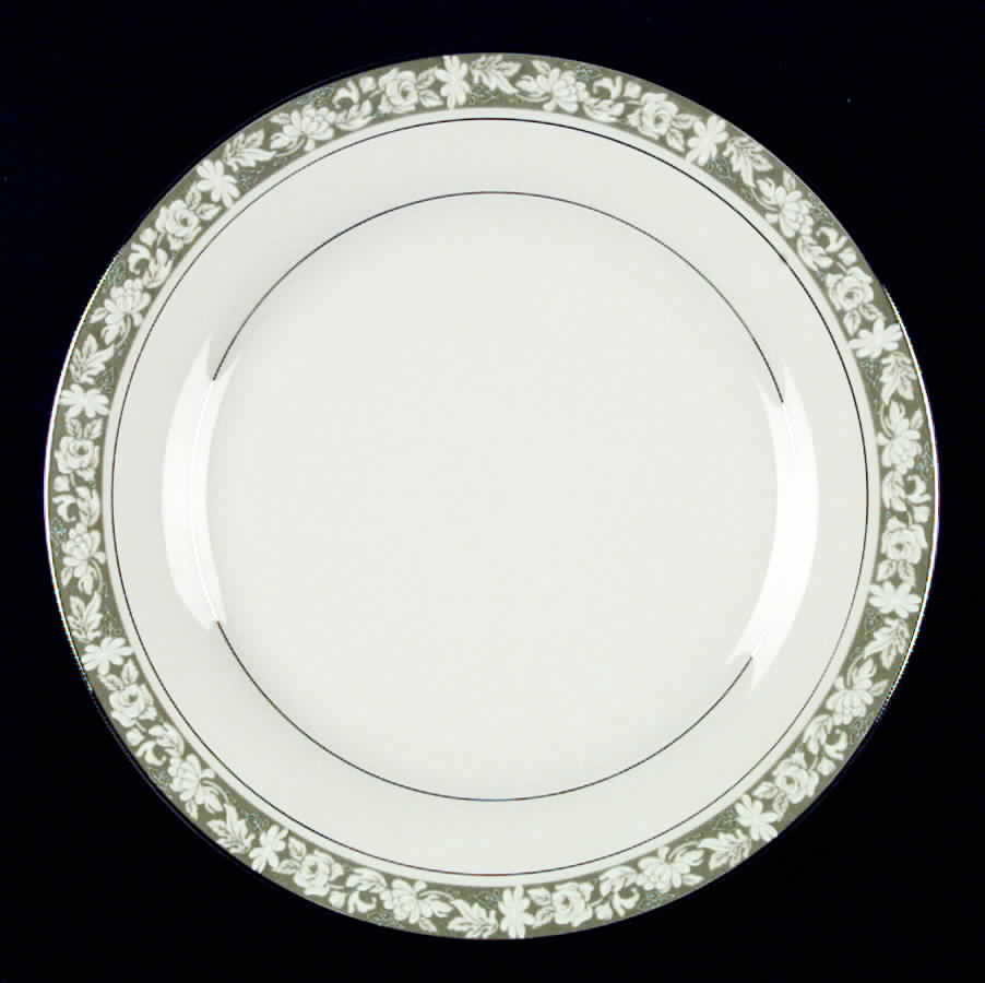 Green Brier Dinner Plate by Wentworth-1