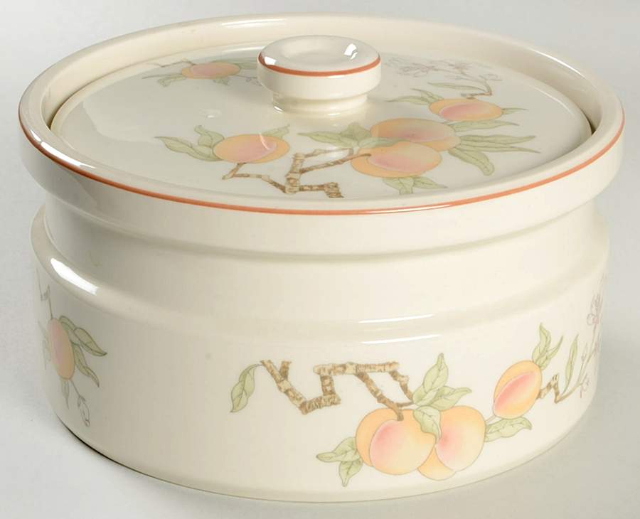 Peach 1.75 Qt Round Covered Casserole by Wedgwood-1