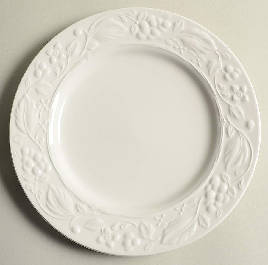 Botanical Relief Accent Luncheon Plate by Wedgwood-1
