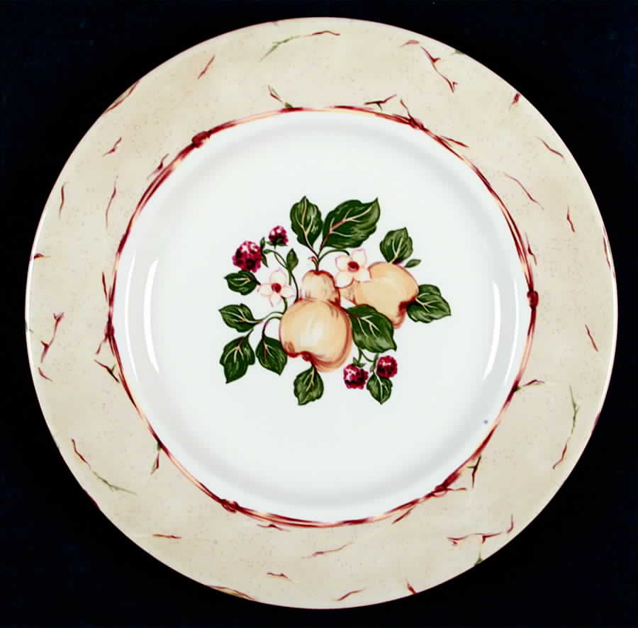 Pears & Berries Accent Luncheon Plate by Wedgwood-1