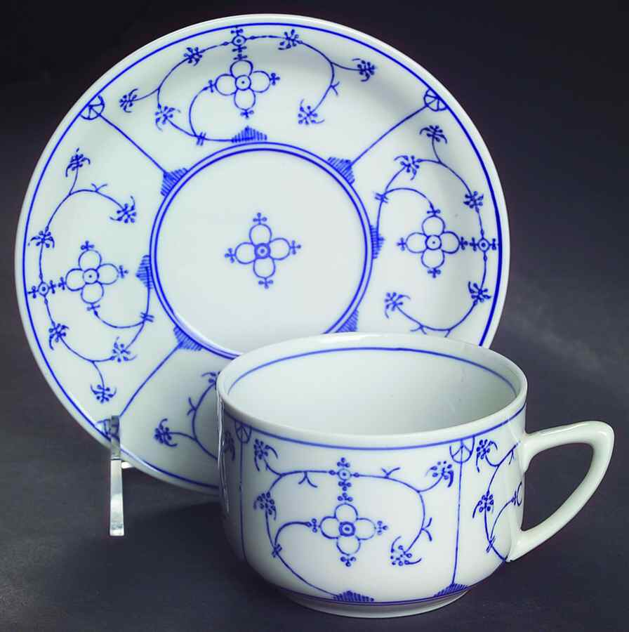 WIG270 (Smooth, Flared Rim) Flat Cup & Saucer Set by Winterling - Bavaria-1