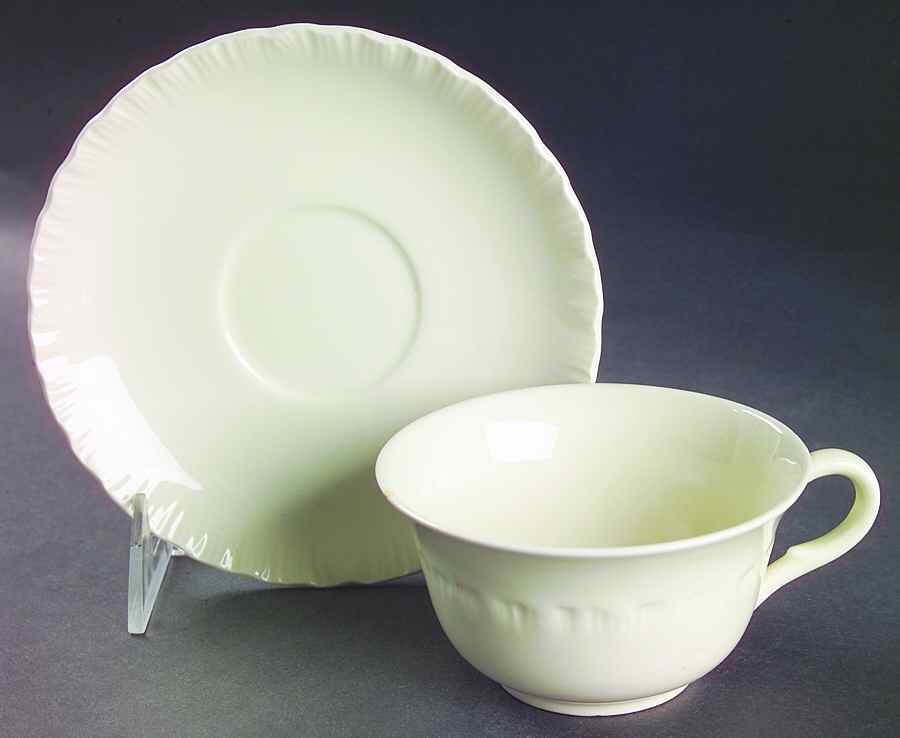 Shell Edge Flat Cup & Saucer Set by Wedgwood-1