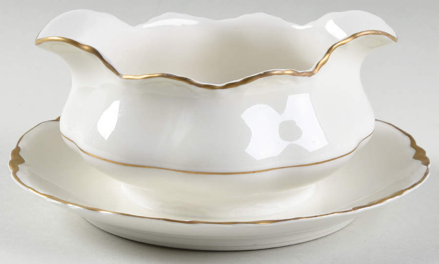 C2043 Round Gravy Boat/Attached Underplate by Warwick-1