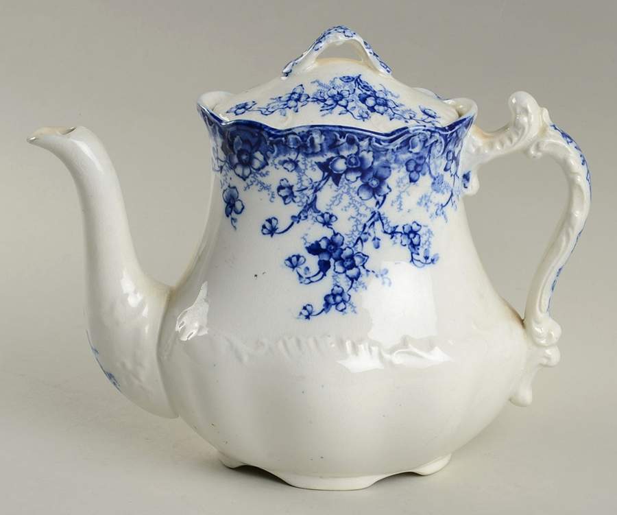 Rome Blue Teapot & Lid by Wedgwood-1