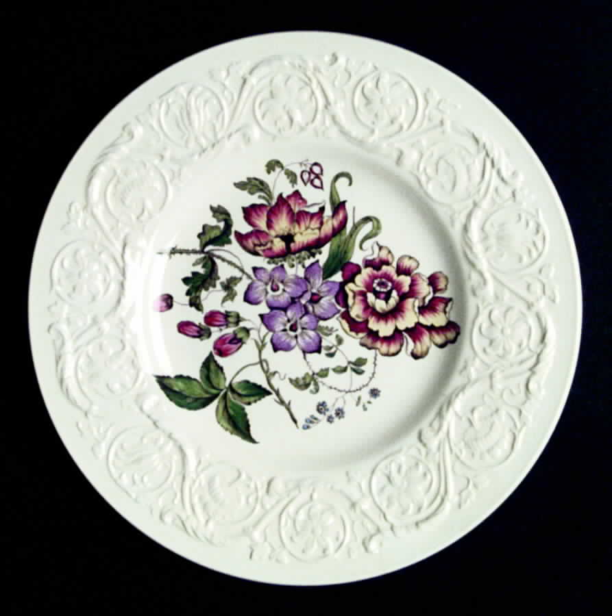 AL4335 Luncheon Plate by Wedgwood-1