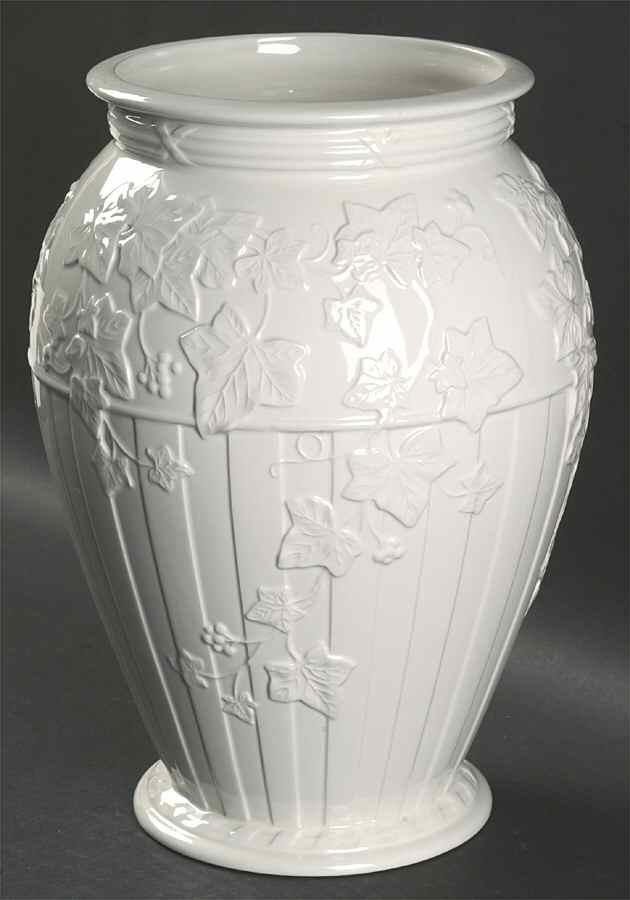 Classic Garden Statement Vase by Wedgwood-1