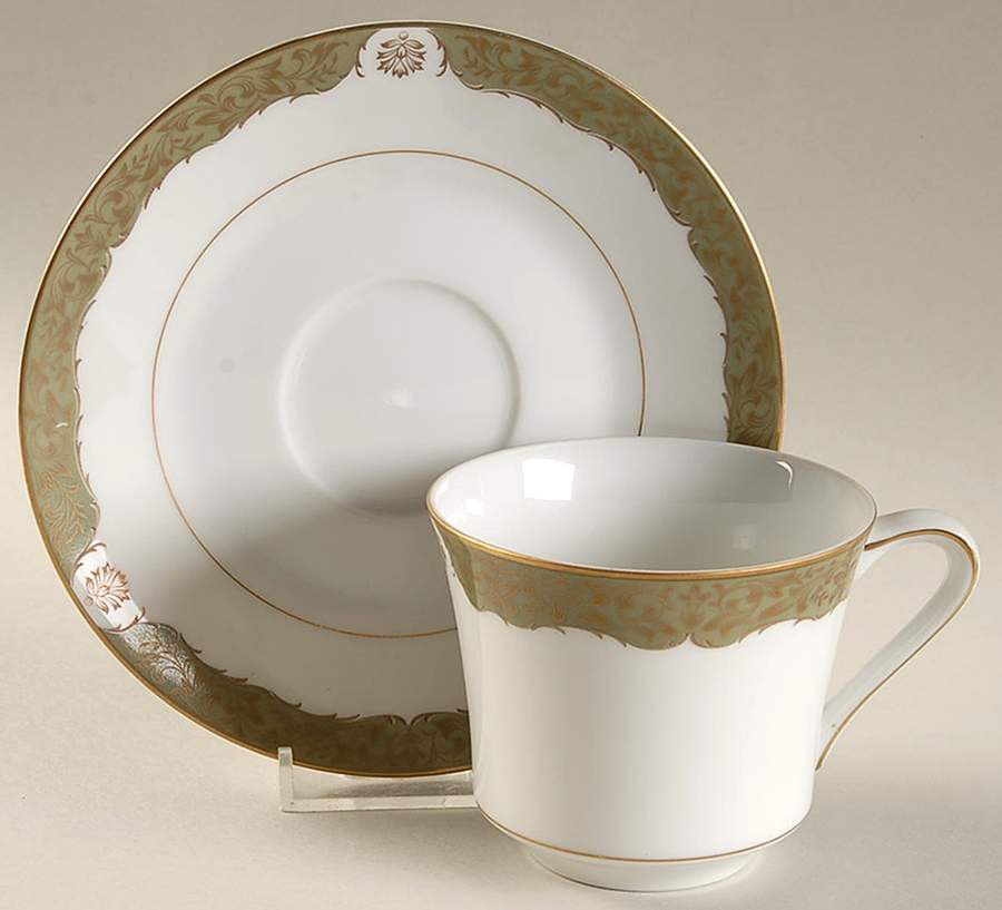 Monet Flat Cup & Saucer Set by Wyndham-1