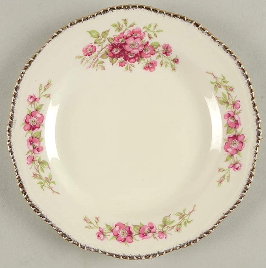 WOO26 Luncheon Plate by Wood & Sons-1