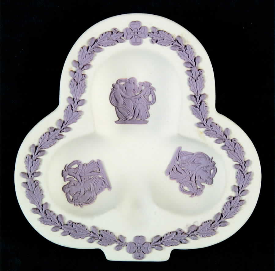 Lilac on Cream Color Jasperware Small Club Shape Ashtray by Wedgwood-1