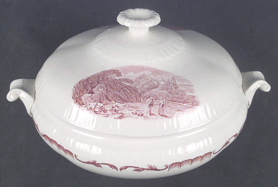 Salvator Red Round Covered Vegetable by Wedgwood-1