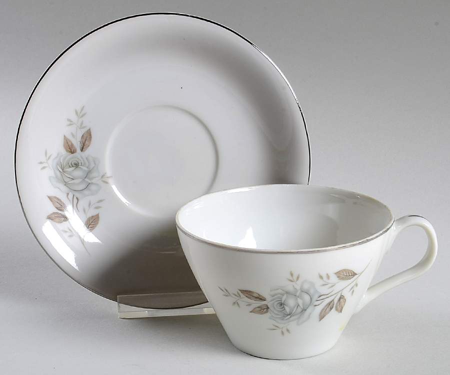 WNR1 Flat Cup & Saucer Set by Windsor Rose-1