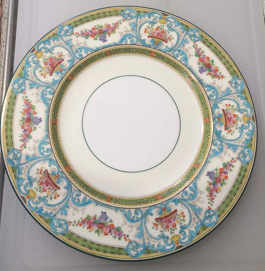Cockington Dinner Plate by Wedgwood-1