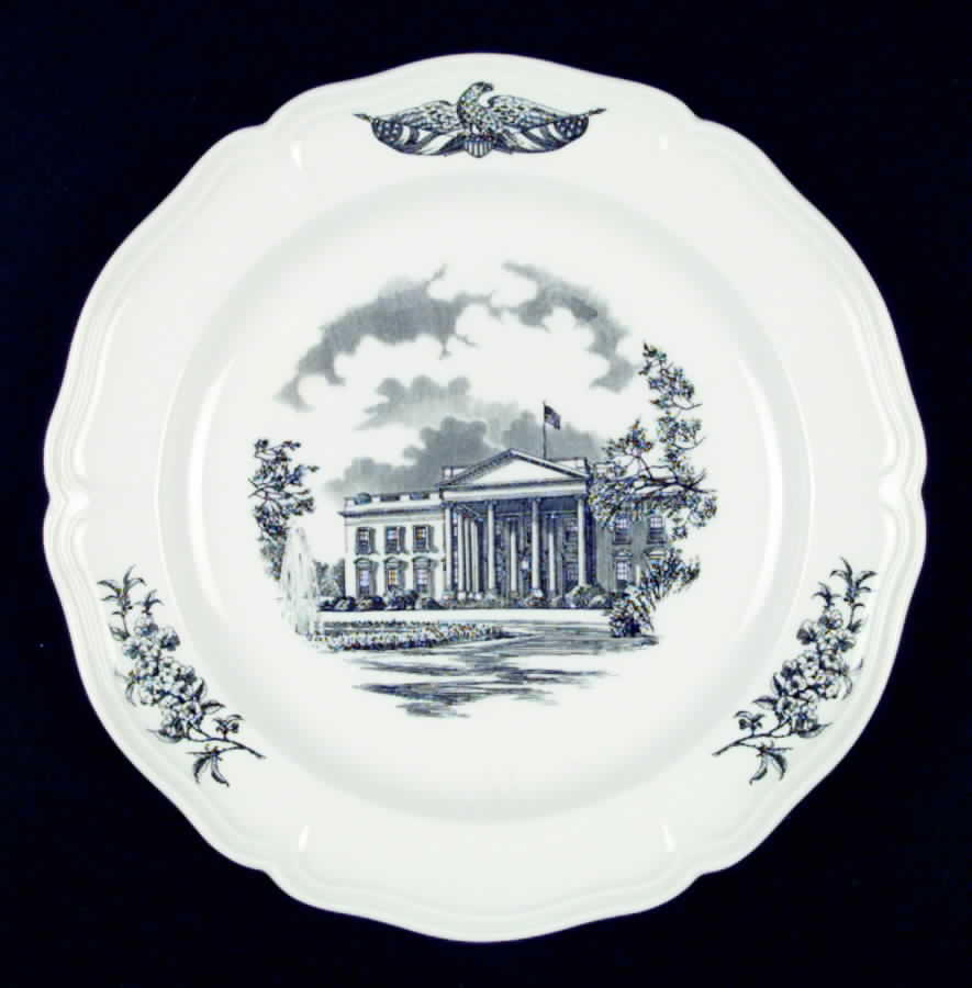 The Federal City Dinner Plate by Wedgwood-1