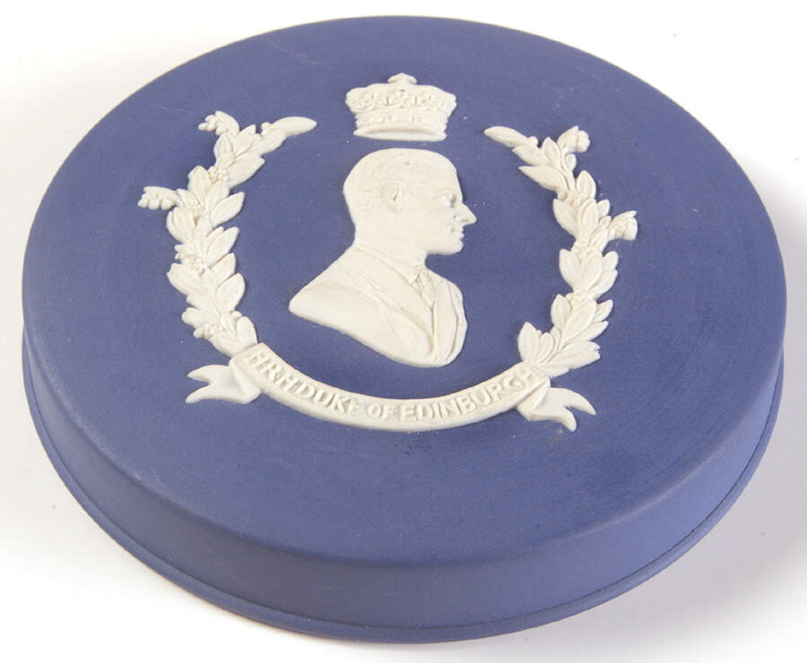 Queen Elizabeth on Royal Blue Jasperware Lid for Round Box by Wedgwood-1