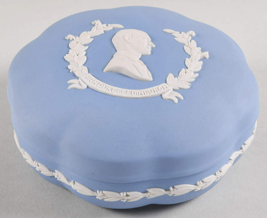 Queen Elizabeth II on Lavender Jasperware Large Scalloped Candy Box & Lid by Wedgwood-1