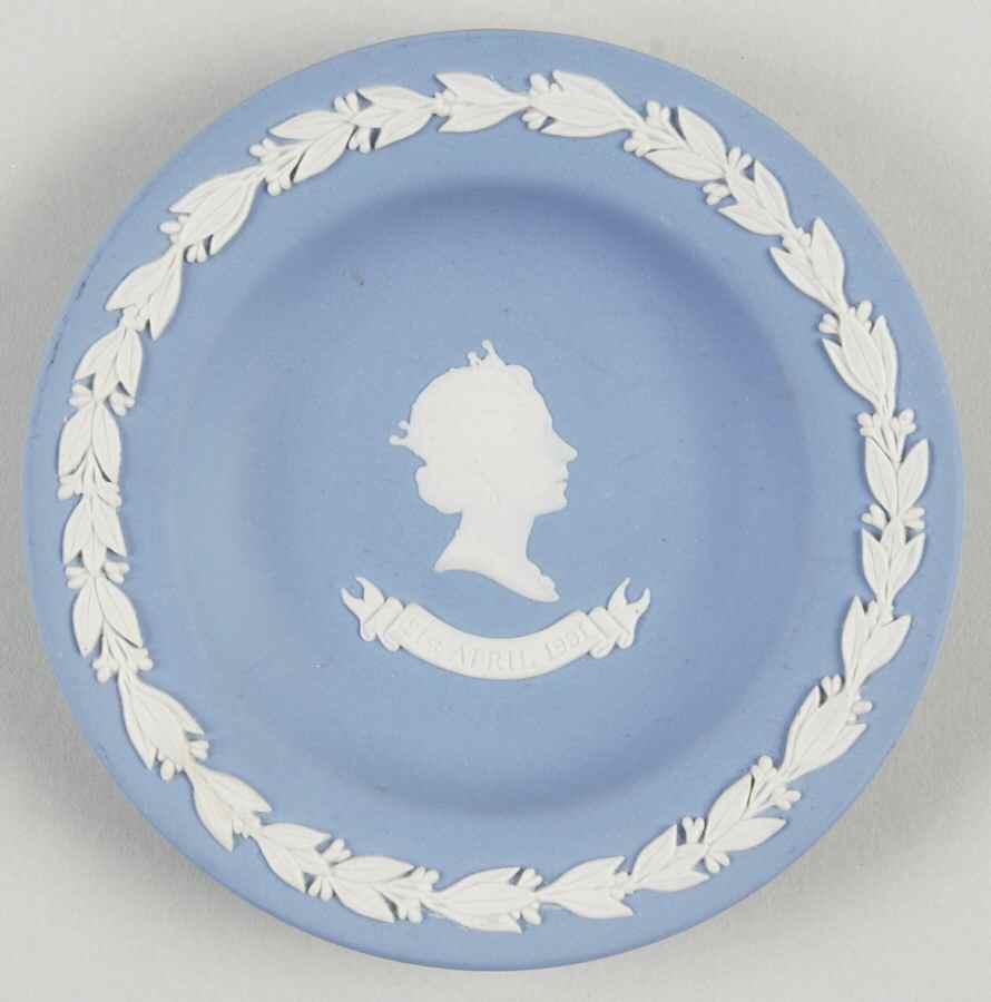 Queen Elizabeth II on Lavender Jasperware Round Tray by Wedgwood-1