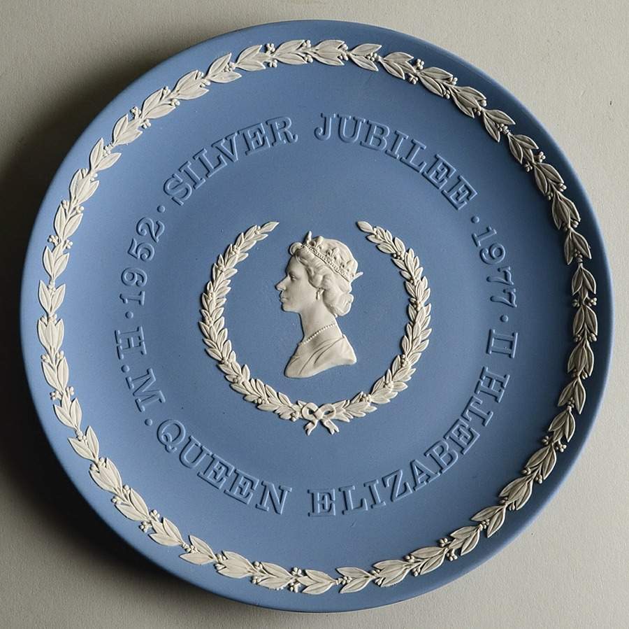 Queen Elizabeth II on Lavender Jasperware Collector Plate by Wedgwood-1