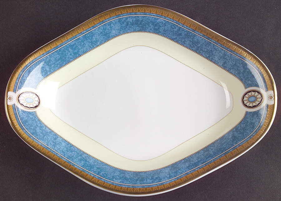 Madeleine Pickle Dish by Wedgwood-1