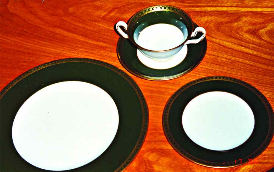 Ulander Powder Dark Green Footed Bouillon Cup & Saucer by Wedgwood-1