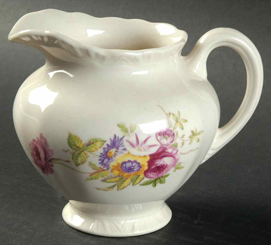 WAR55 Creamer by Warwick-1