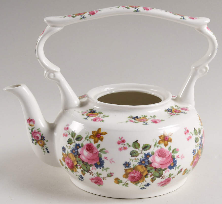 6333 Teapot No Lid by Arthur Wood-1