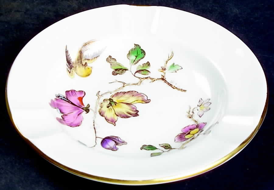 Swallow (No Design Edge, Gold Trim) Small Ashtray by Wedgwood-1